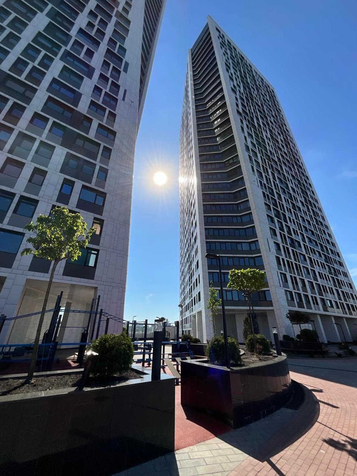 Жк"Манхэттен"На Берестейском Проспекте Kiev Exterior foto
